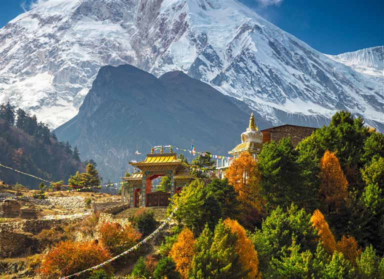 Nepal for fun: Aktiv im Land der Berggiganten © silver-john/adobestock